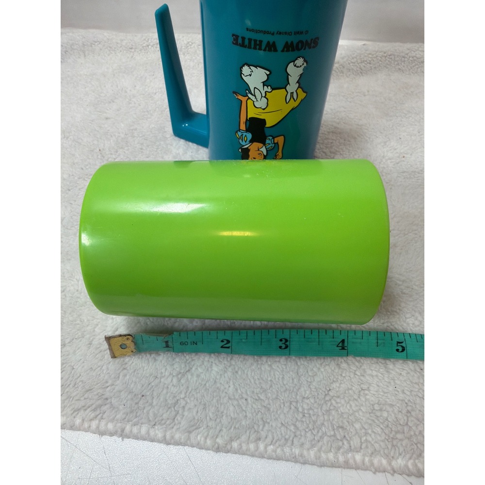 VTG Walt Disney Productions Plastic Melamine Mug Set Blue Green Snow White Doc - Picture 7 of 7